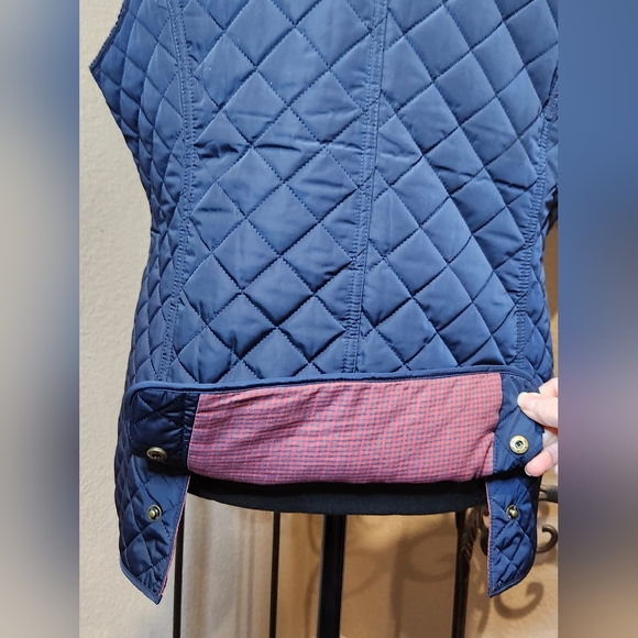 Orvis Dark Blue Quilted Plaid Lined Women's Vest. Size M - Picture 3 of 9